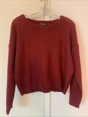 GUC - Burgundy red crop lightweight sweater By BRAVE SOUL SZ small